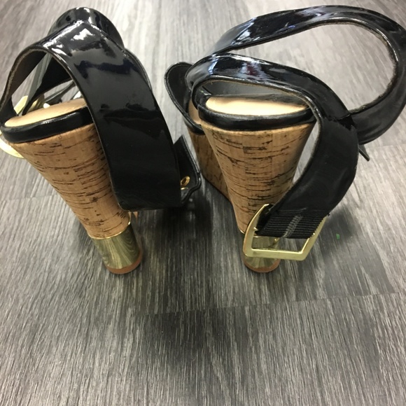 Black open Toe wedges - Picture 2 of 2